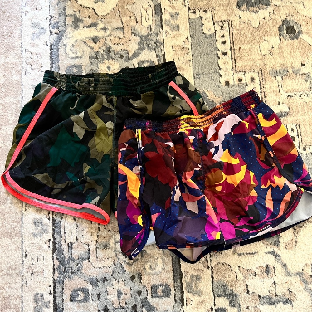 Old Navy Girls shorts.